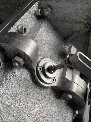 Anote os moldes de superfície de rotomoldagem com G aperta o trabalho completo da armação de aço