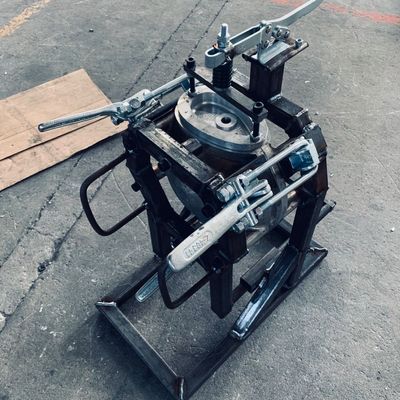 Anote altamente o molde do CNC Billit dos moldes de rotomoldagem com as braçadeiras pesadas novas