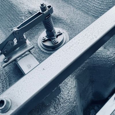 rotomoldagem de alumínio molda o molde do depósito de gasolina do NPT com quadro de aço dos tubos 40x40