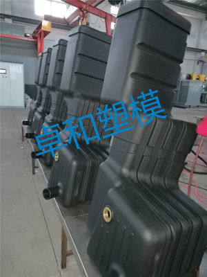 O molde feito sob encomenda rotatório presta serviços de manutenção ao depósito de gasolina de harmonização do processo 210L Rotomolded do CNC