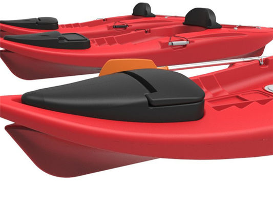 Caiaque de moldagem rotacional vermelho de plástico Sit On Top Caiaque MDPE com tampa de parede dupla tamanho personalizado