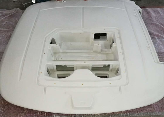 O tratamento de superfície feito sob encomenda rotomoldagem molda o CNC plástico do tampão do caminhão que combina a auto modelagem por injeção