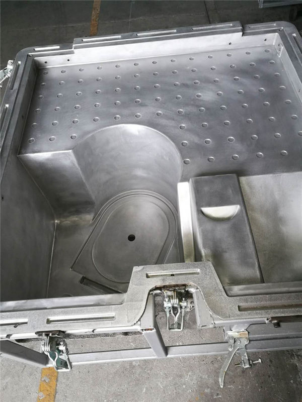 Moldes rotatórios de alumínio de A356 6061t6 com Matte Surface Texture For Seated Toliet portátil